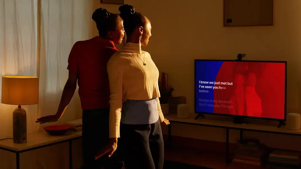 Apple tv OS Apple Sing big large large