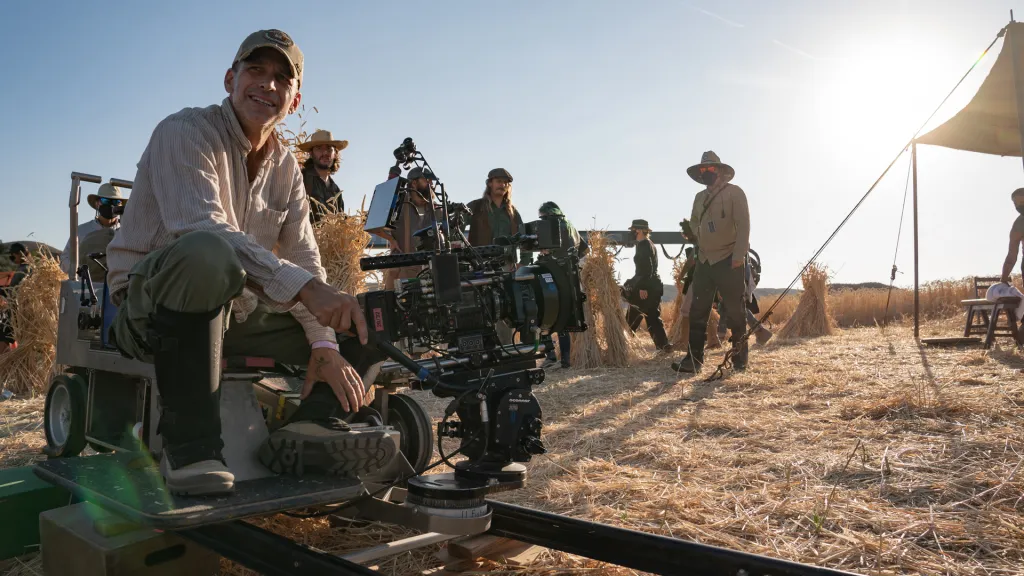 Netflix, Rebel Moon’un İlk Görsellerini Paylaştı