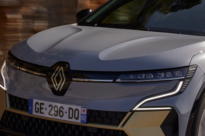 %100 Elektrikli Yeni Megane E-Tech
