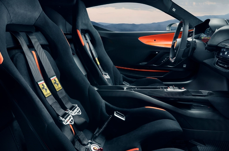 Ferrari, XX Programı'nın Yeni Otomobillerini Tanıttı: SF90 XX Stradale ve SF90 XX Spider