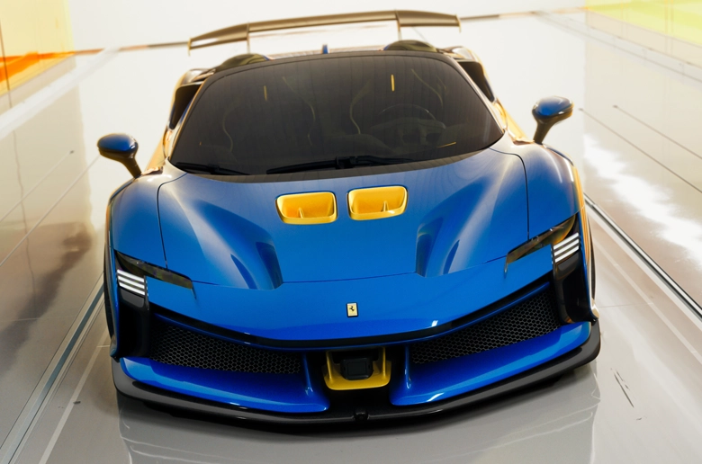 SF90 XX Spider ile İlgili Görseller: