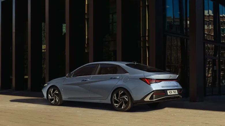 Hyundai Elantra Türkiye’de Satışa Sunuldu