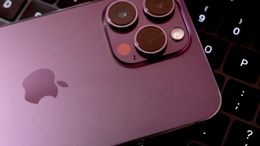 Apple, iPhone 15 Pro Max Sevkiyatları Ekim Ayına Kadar Ertelenebilir