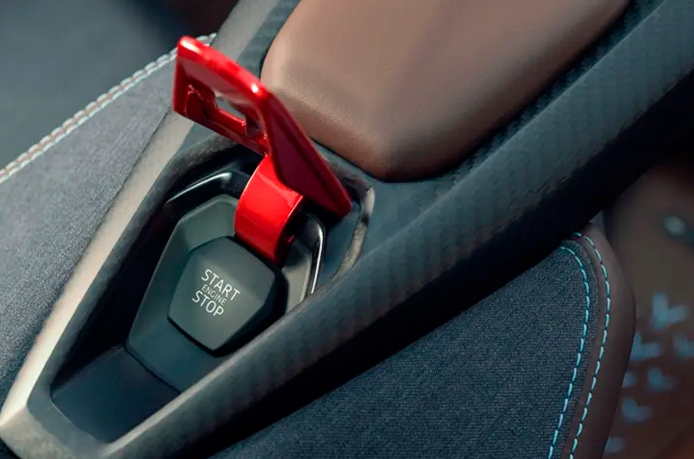 Lamborghini Tamamen Elektirikli Lanzador Modelini Tanıttı