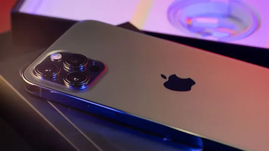 iPhone 15, Bambaşka Renklerle Geliyor!