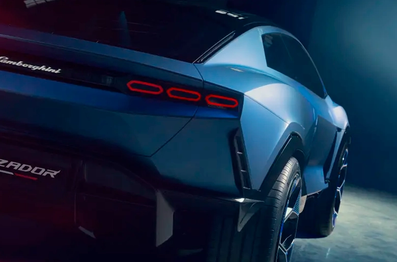 Lamborghini Tamamen Elektirikli Lanzador Modelini Tanıttı