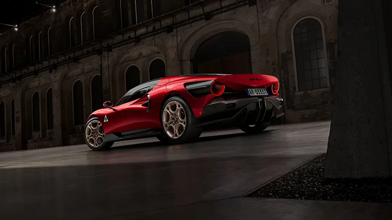 Uçak Değil Araba! Alfa Romeo, 33 Stradale Tanıtıldı!