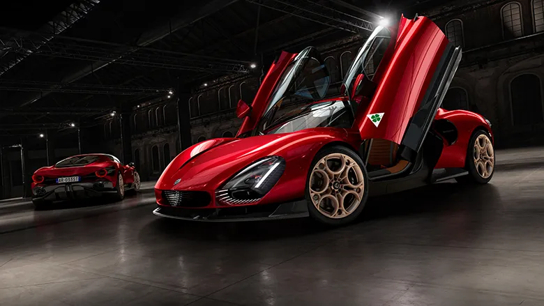 Uçak Değil Araba! Alfa Romeo, 33 Stradale Tanıtıldı!