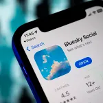 Elon Musk, X'in Ücretli Olacağını Açıkladı: Bluesky Kullanıcı Rekoru Kırdı!