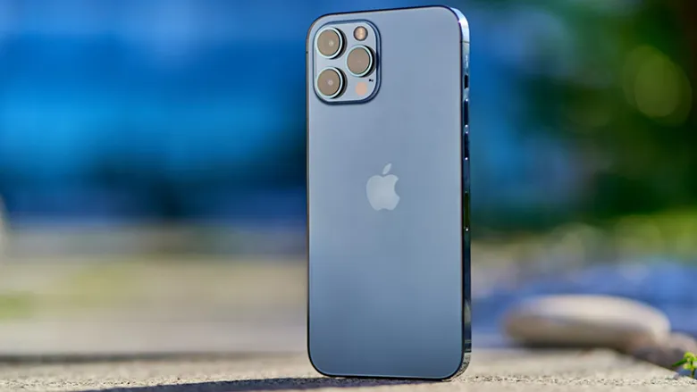 iPhone 15 Pro Max Titanyum Kasayla Tanıtıldı: İşte Fiyatı ve Daha Fazlası