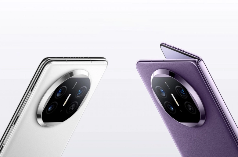 Huawei'nin Yeni Modeli Mate X5, Büyük Pil ve 16GB RAM ile Kullanıcılarına Sunuldu