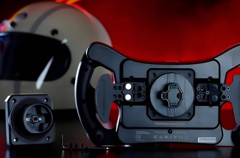 Thrustmaster Ferrari 488 GT3'ün Direksiyonunu Tanıttı