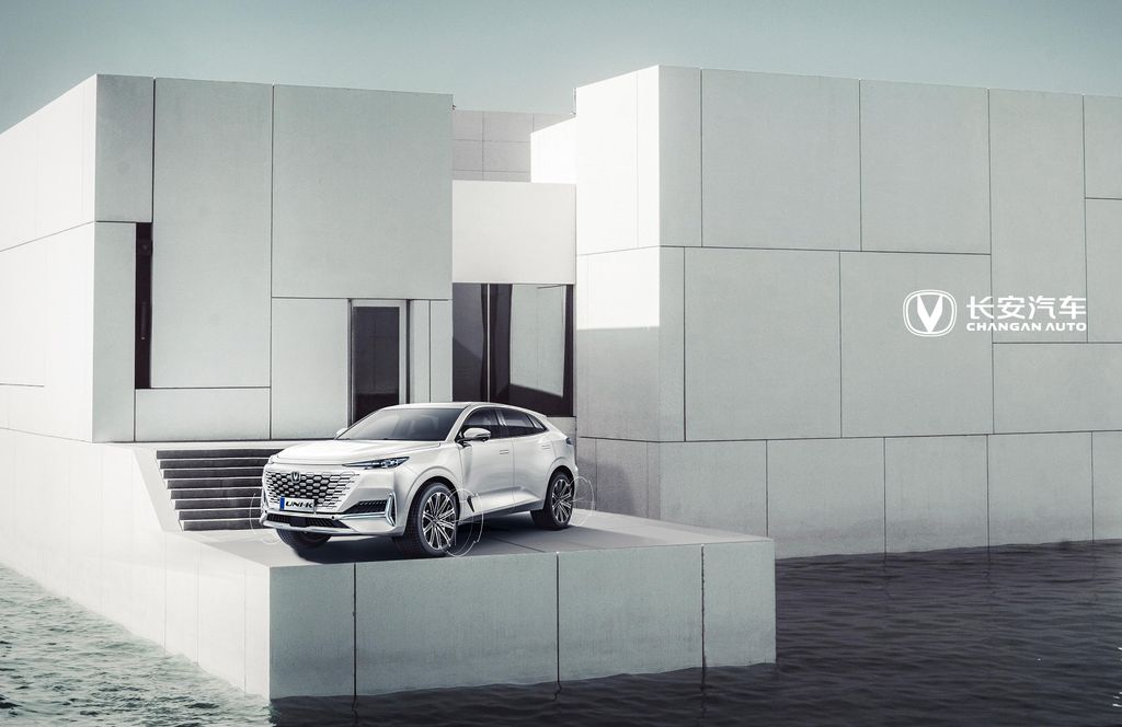 Çin'den Changan UNI-K iDD SUV ile Türkiye'yi Ziyarete Geldiler