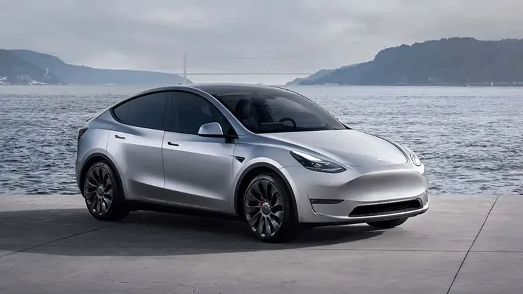 Tesla, Aralarında Türkiye'nin de Bulunduğu Pek Çok Ülkede İndirime Girdi: İşte Fiyatı!
