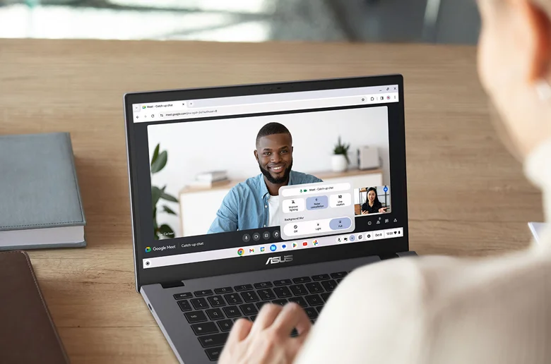 ASUS Chromebook Plus CX34'ü Duyurdu