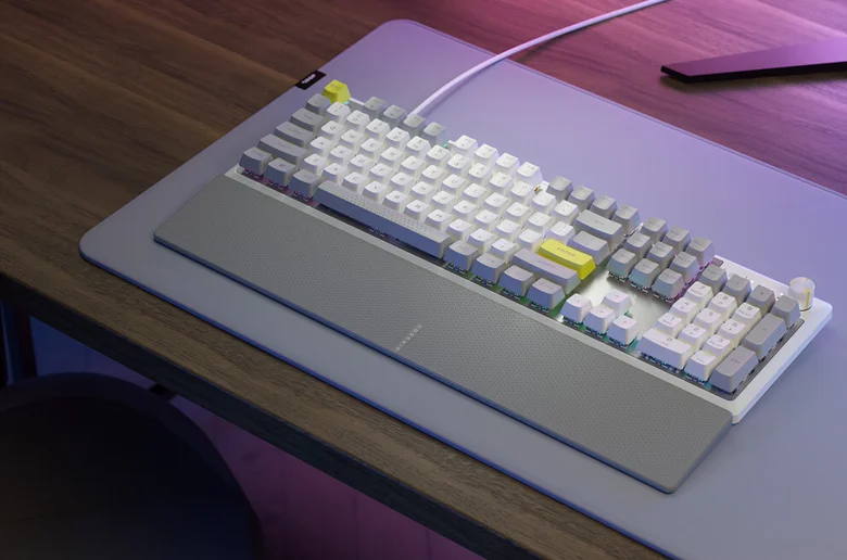 Corsair K70 CORE SE Oyun Klavyesini Piyasaya Sürüyor
