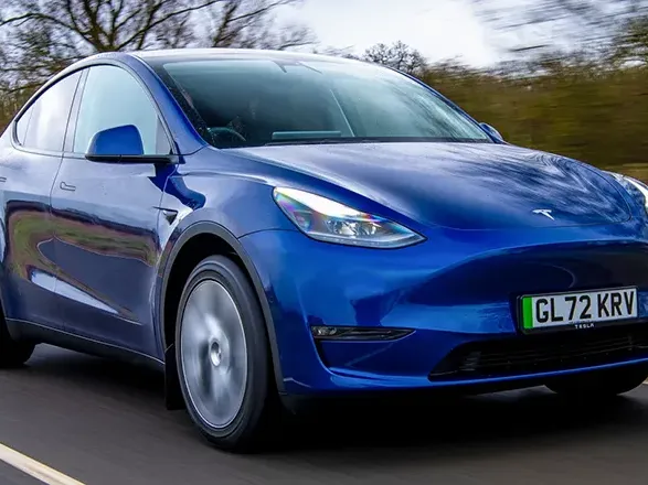 Tesla, Model Y Fiyatını Düşürdü! 431 Bin TL İndirim Var!