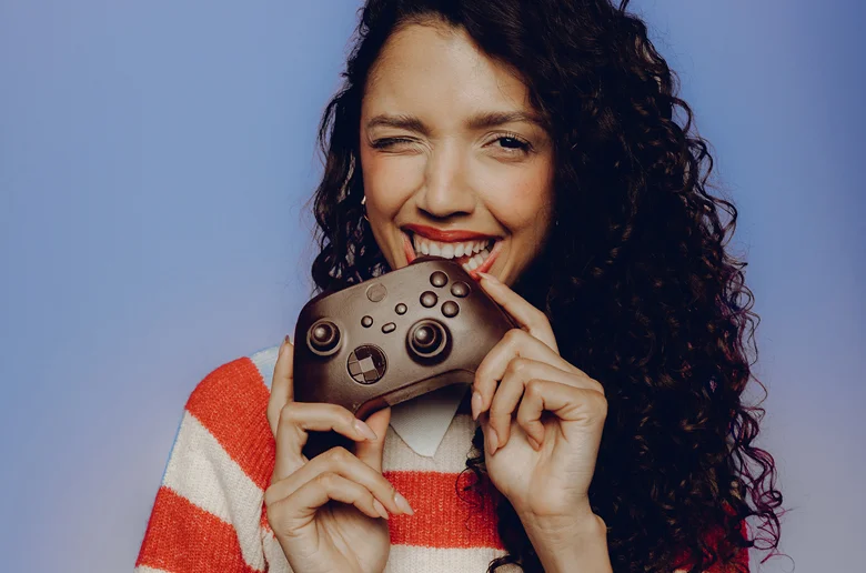 Xbox İlk Resmi Yenilebilir Kumandasını ve Wonka'dan İlham Alan Çikolatalı Konsolunu Üretti