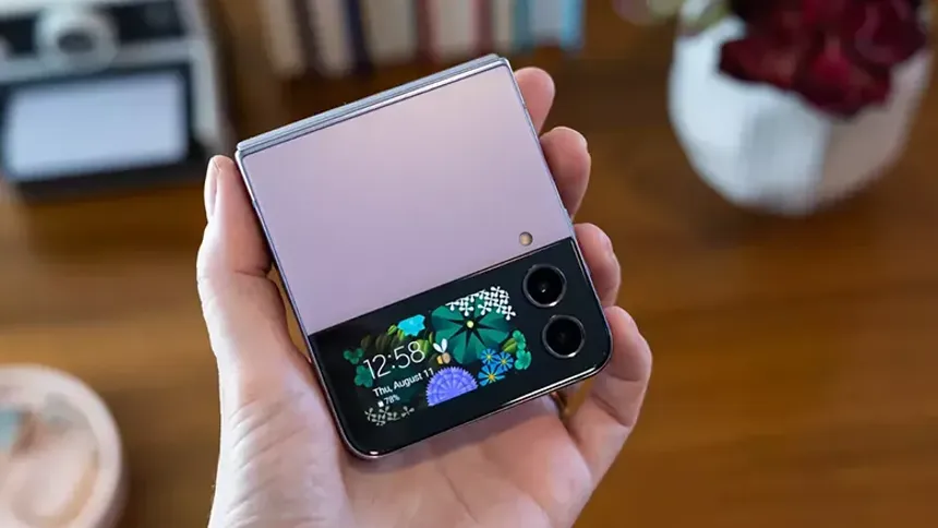 Samsung, Önümüzdeki Yıl Uygun Fiyatlı Katlanabilir Telefon Piyasaya Sürebilir