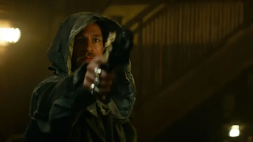 Rebel Moon Charlie Hunnam1