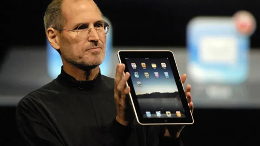 Steve Jobs’un İlk iPad’i 14 Yıl Önce Bugün Tanıttığına İnanabiliyor musunuz?