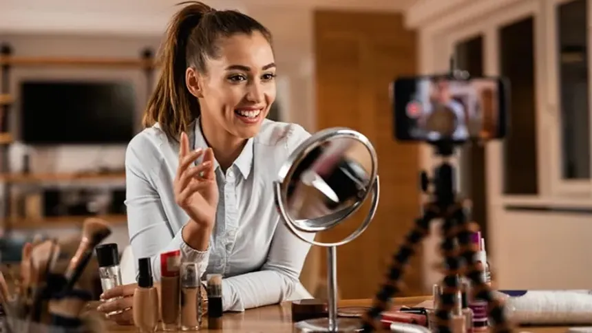 Ticaret Bakanlığı Açıkladı: Influencer Sertifika'sı Olmayanlar Influencer Sayılmayacak!