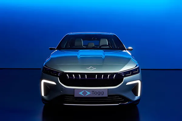 Otomotiv Devleri CES 2024'te Geleceğin Teknolojik Araçlarını Tanıttı!