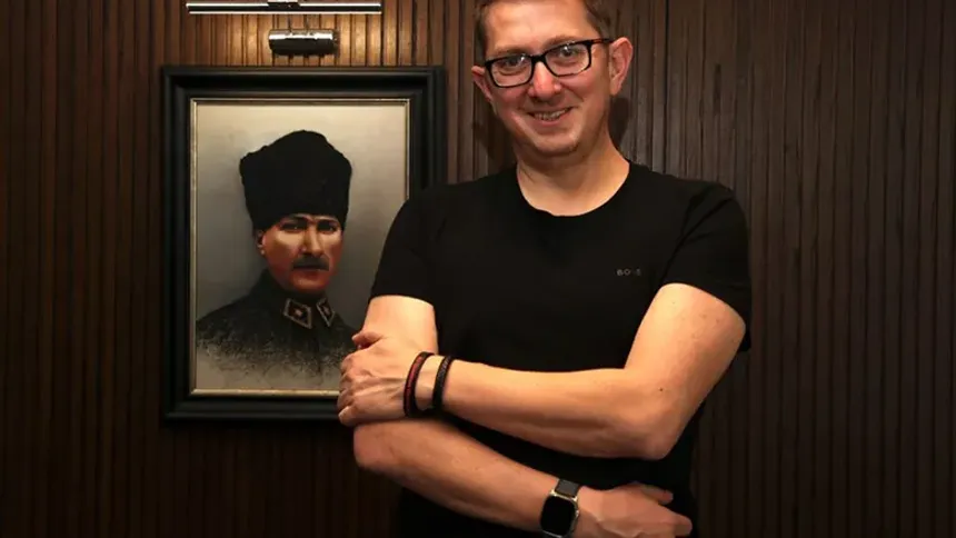 Astrofizikçi Dr. Umut Yıldız, NASA'dan Ayrıldığını Açıkladı: Türkiye'ye Dönüyor!