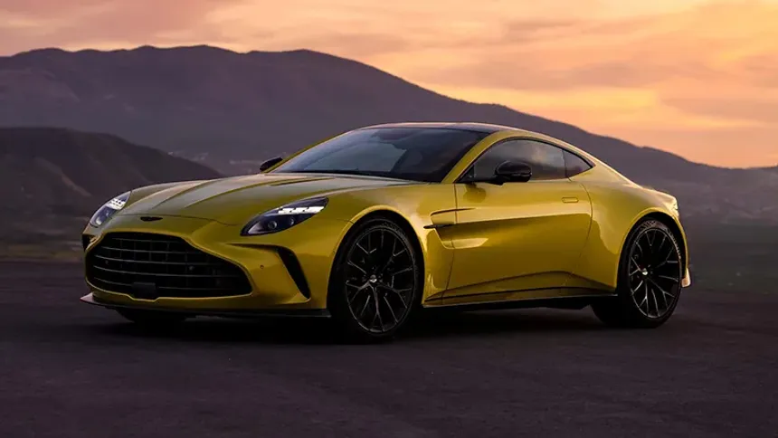 2025 Aston Martin Vantage Tanıtıldı!