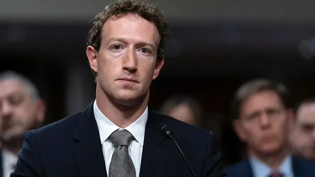 Mark Zuckerberg, Çocukları İnternette Zarar Gören Ailelerden Özür Diledi