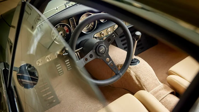 Volvo, Sadece 1 Adet Ürettiği P1800 Cyan GT Modelini Tanıttı