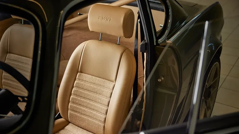 Volvo, Sadece 1 Adet Ürettiği P1800 Cyan GT Modelini Tanıttı