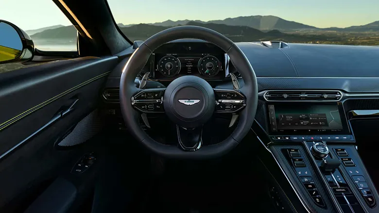2025 Aston Martin Vantage Tanıtıldı!