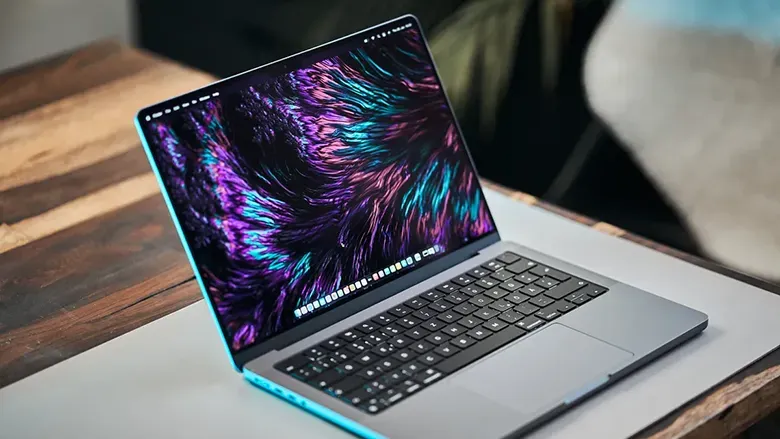 Apple, Katlanabilir Ekranlarla İlgili Kırılma Sorunu Çözecek Patent Aldı