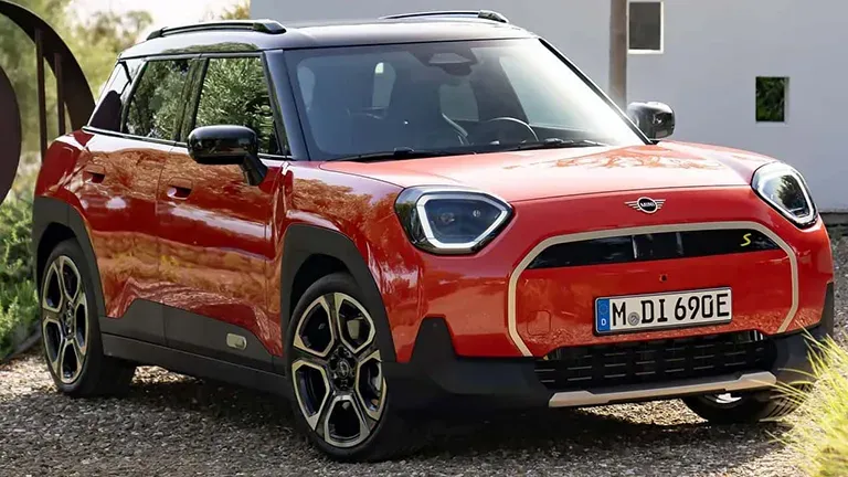 MINI, Yeni Elektrikli Otomobili "Aceman"i Tanıttı