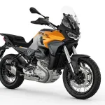 Moto Guzzi Stelvio 2024: İtalyan Efsanesi Yeniden Yollarda