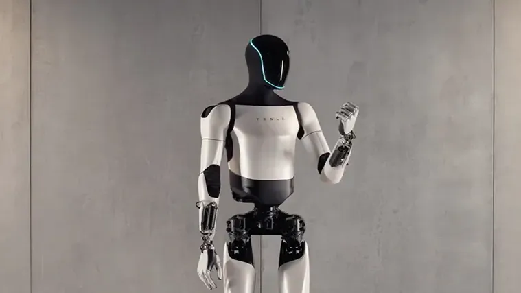 Tesla'nın İnsansı Robotu Optimus'tan Yeni Video Geldi!