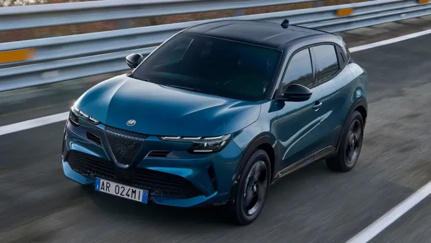 Yeni Nesil Güç: Alfa Romeo Junior Veloce 284 Beygir Gücünde!