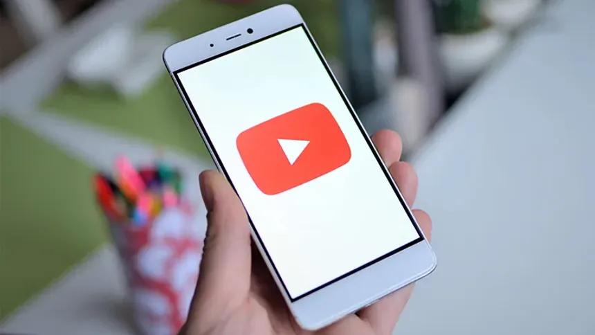YouTube Android Uygulamasına Uyku Zamanlayıcısı Özelliği Ekleniyor