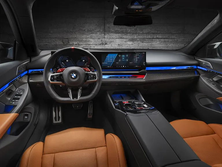2025 BMW M5 Modeli Tanıtıldı!