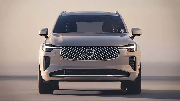 Volvo, Yenilenen XC90 Modelini Tanıttı!