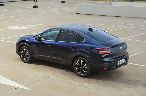 Citroen, 2025 Model C4 ve C4X'i Tanıttı