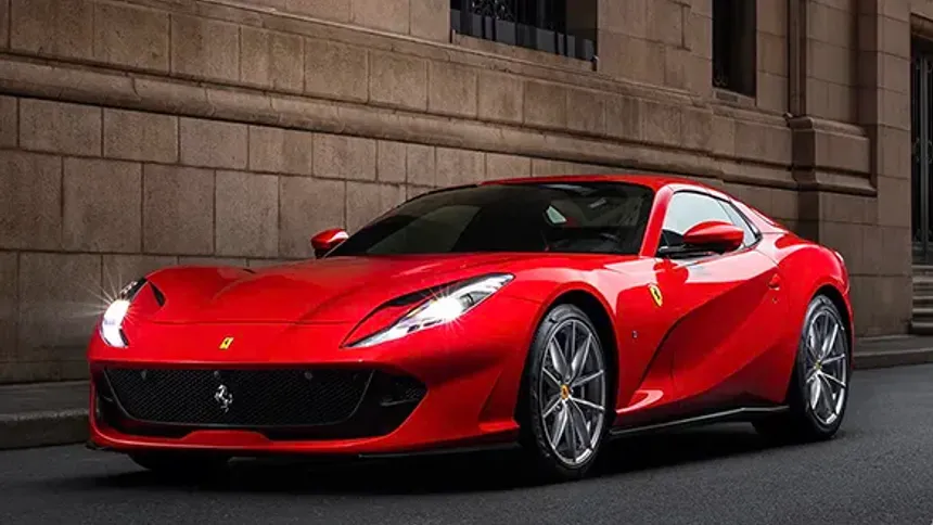 Çalınan Ferrari, AirPods Sayesinde Bulundu
