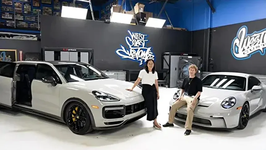 Mark Zuckerberg, Eşine Hediye Olarak Özel Porsche "Minibüs" Yaptırdı