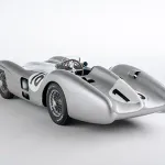 Mercedes'in Efsane F1 Aracı W196R Satışa Çıkıyor