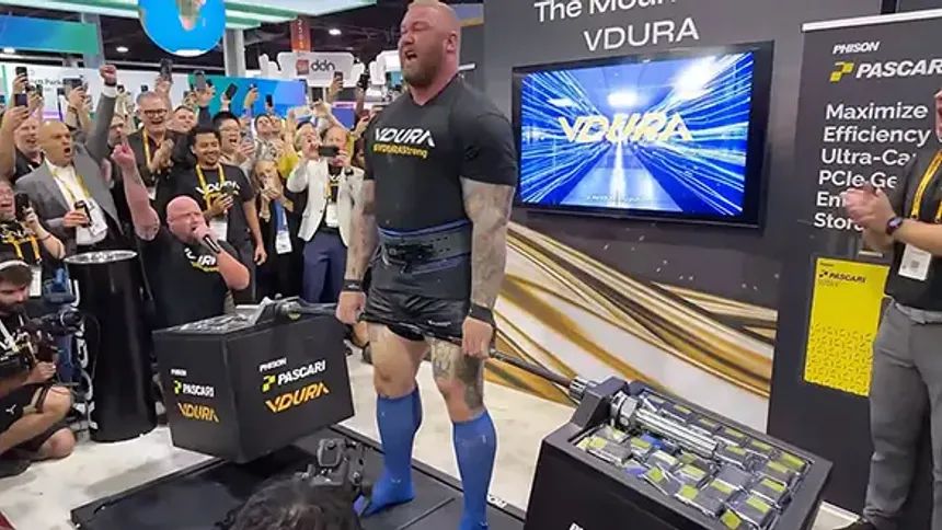 Game of Thrones'un "The Mountain"ı Hafþór Júlíus Björnsson, 452 Kg'lık SSD'lerle Rekor Kırdı