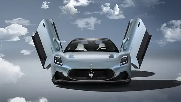 Maserati MC20, Otonom Sürüşte Rekor Kırdı!