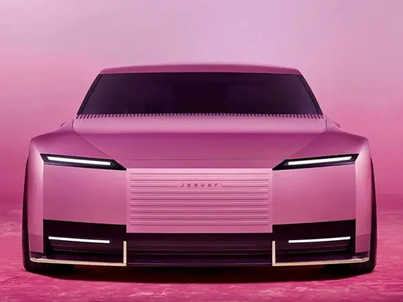 Jaguar'ın Yeni Tasarım Diliyle Tanıtacağı Aracın Görselleri Sızdırıldı