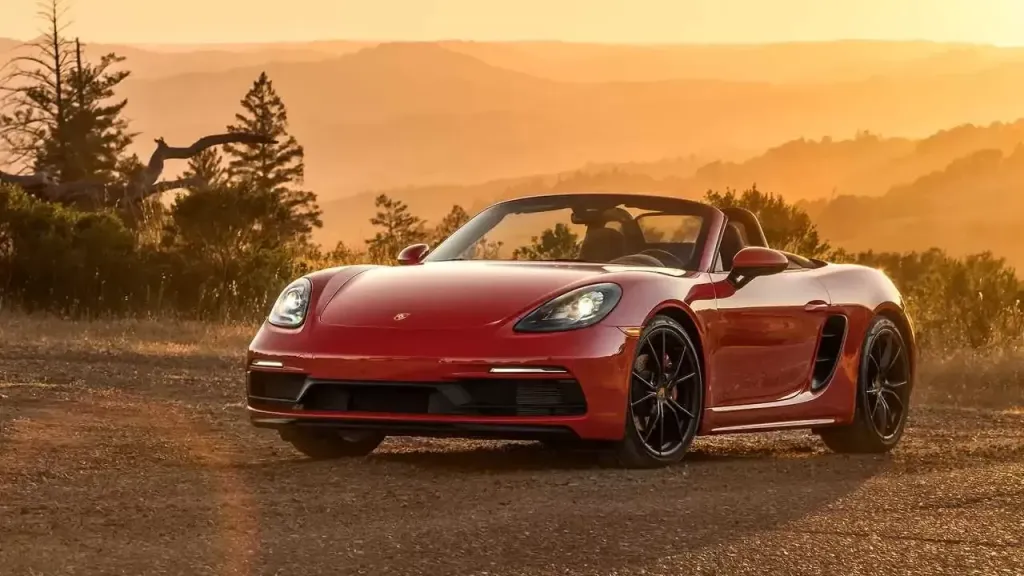 Porsche, Benzinli Boxster ve Cayman Üretimini Durduruyor