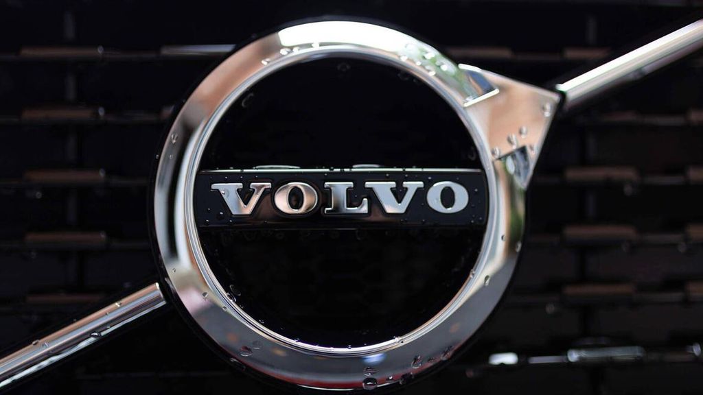 Volvo 500,000 Aracı Yazılım Hatası Nedeniyle Geri Çağırıyor